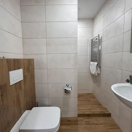 рандеву 3*